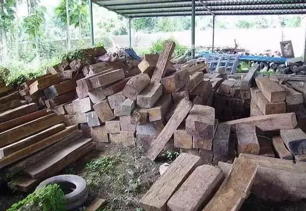 玉石文玩市场,中国玉石原石市场