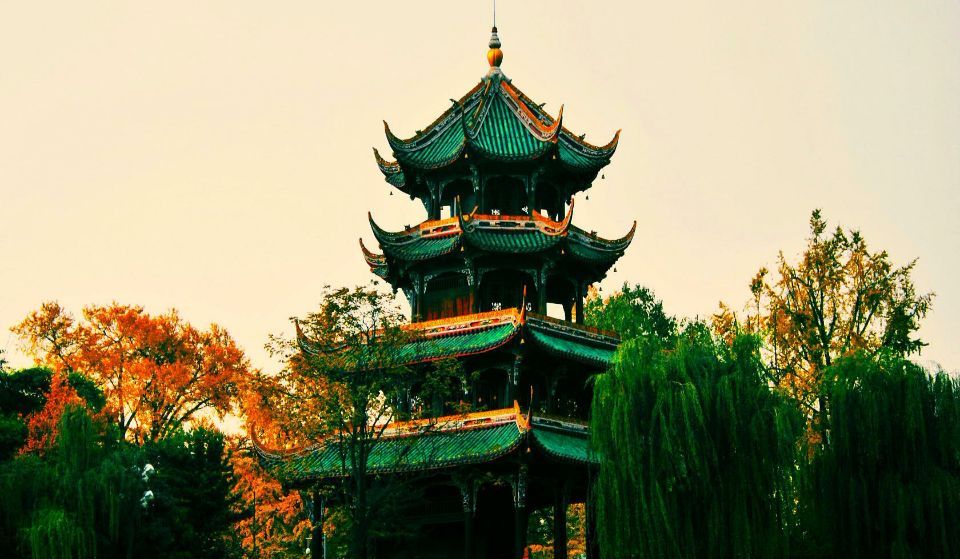 漫步成都街头的文案,漫步成都