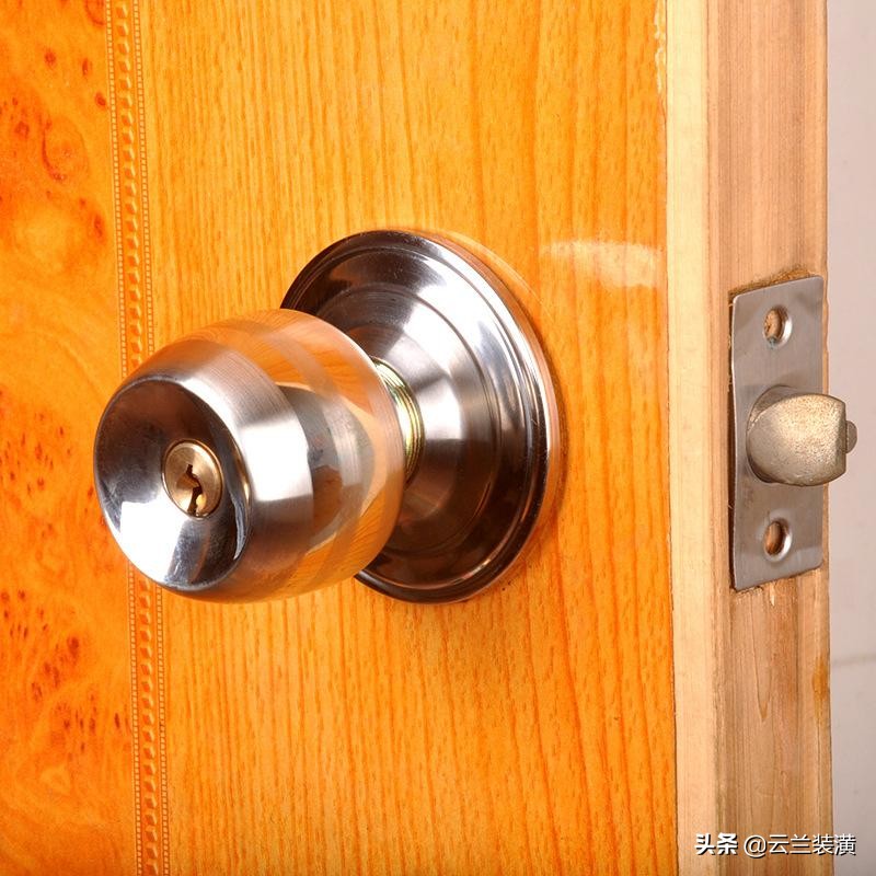 怎样安装笼式房门锁,意式极简房门锁如何安装