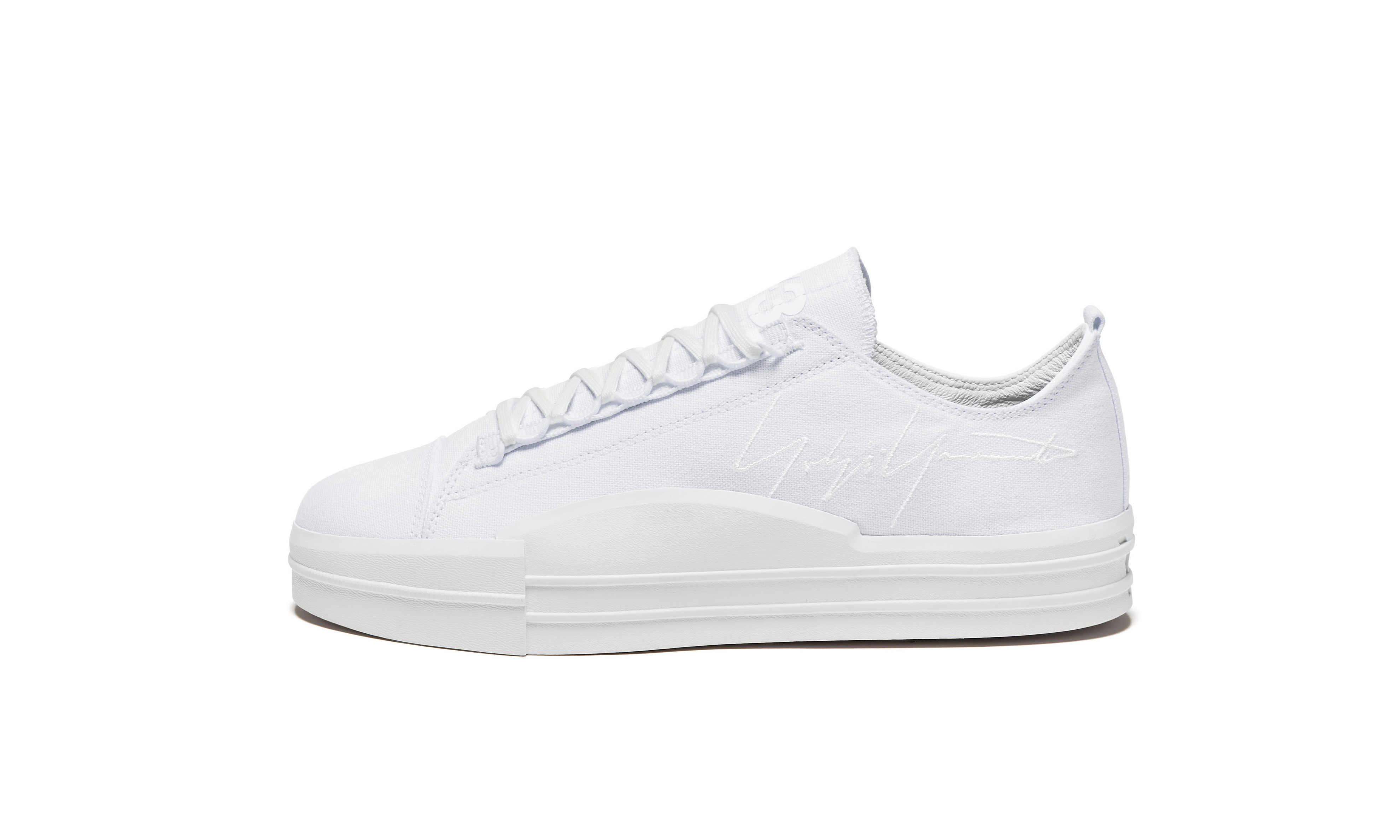 adidas新款曝光,adidas鞋经典白绿