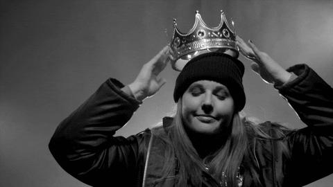 腐女都是潜在的拉拉吗？|小爱请回答