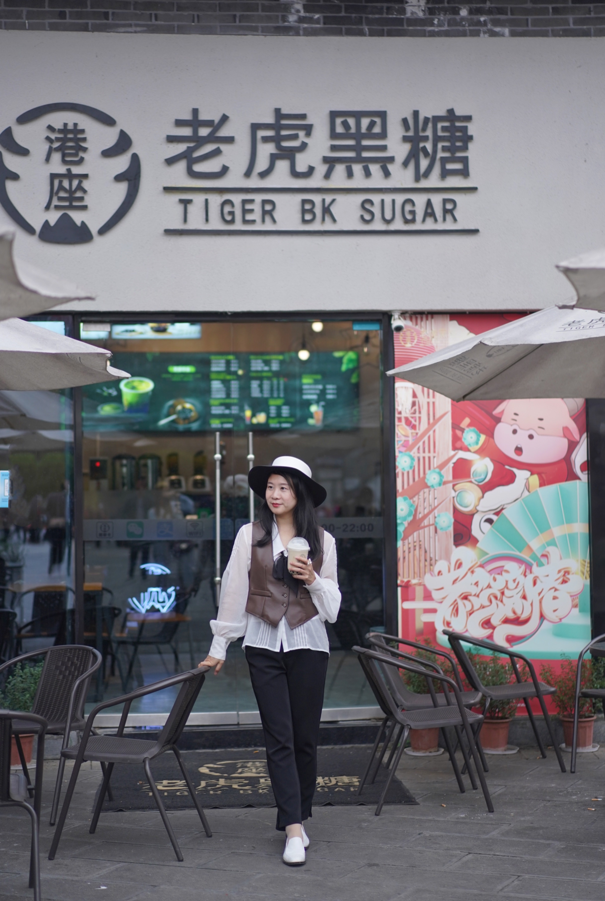 贵州黔东南千与千寻,茅台镇千与千寻