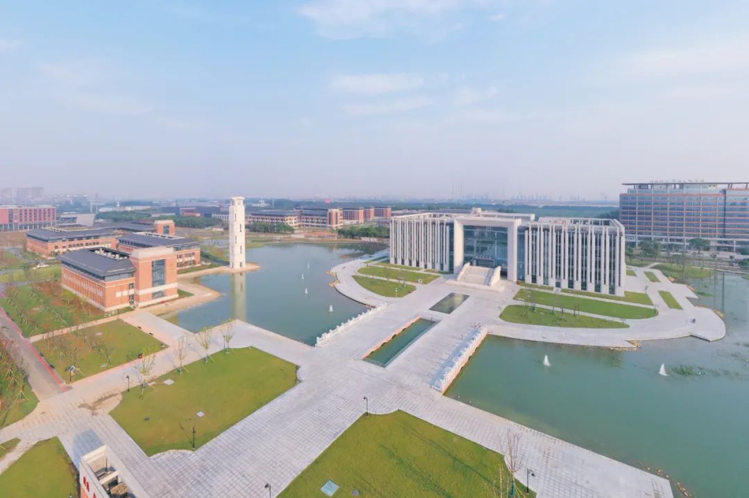 江阴体育馆羽毛球馆怎么收费,江阴体育馆打羽毛球多少钱