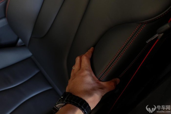 新款奥迪rs3实测,全新奥迪rs3到店测评