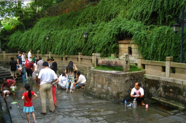 在长沙生活的你，怎么能不知道这些“*规则潜**”