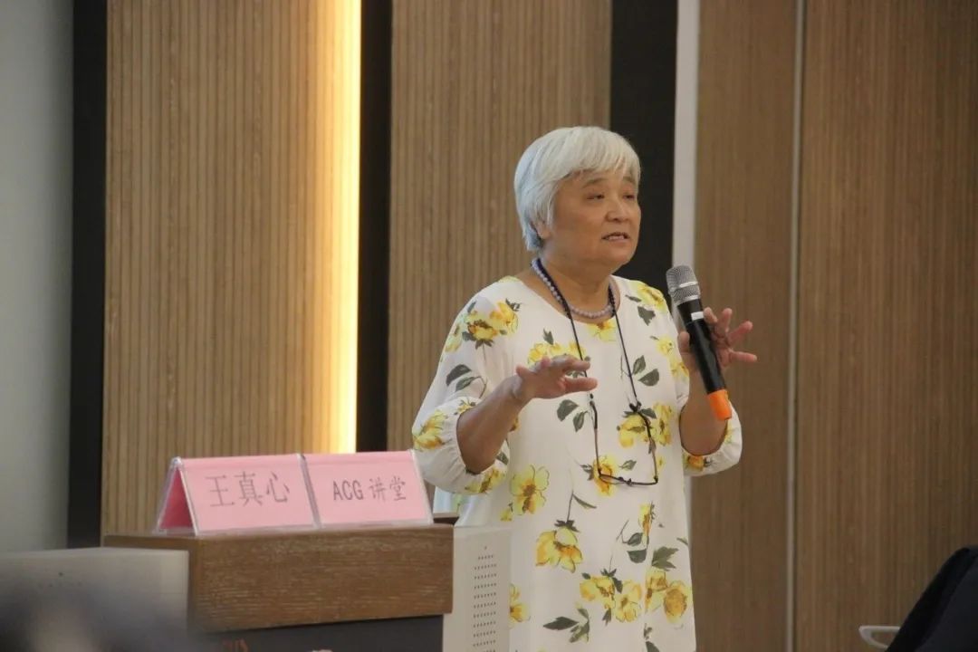 512地震医护急救图片,512地震后心理疏导