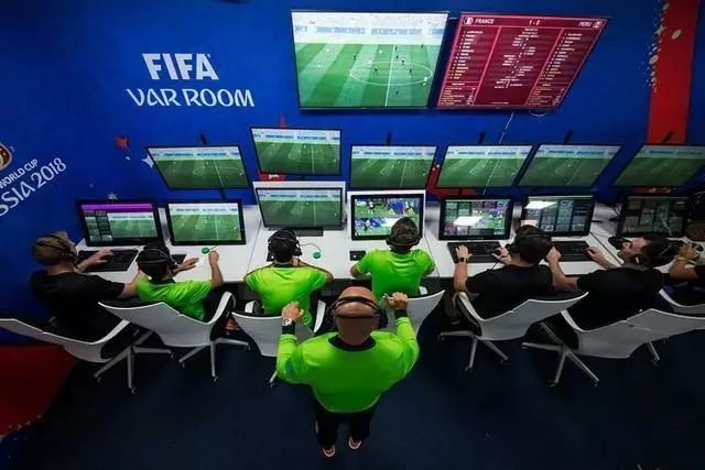 足球var技术是谁发明的,有关足球的专利