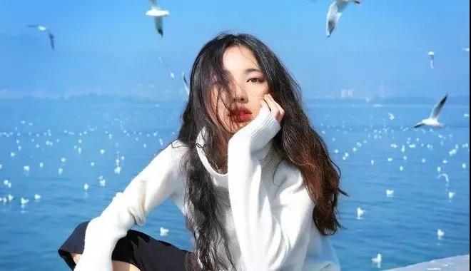 高情商的女人怎么和男人聊天,高情商的女人如何和顾客聊天呢