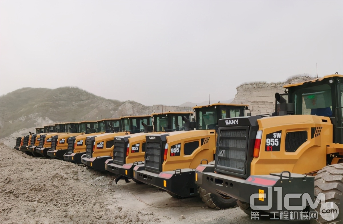 三一为啥进军装载机,三一最大装载机