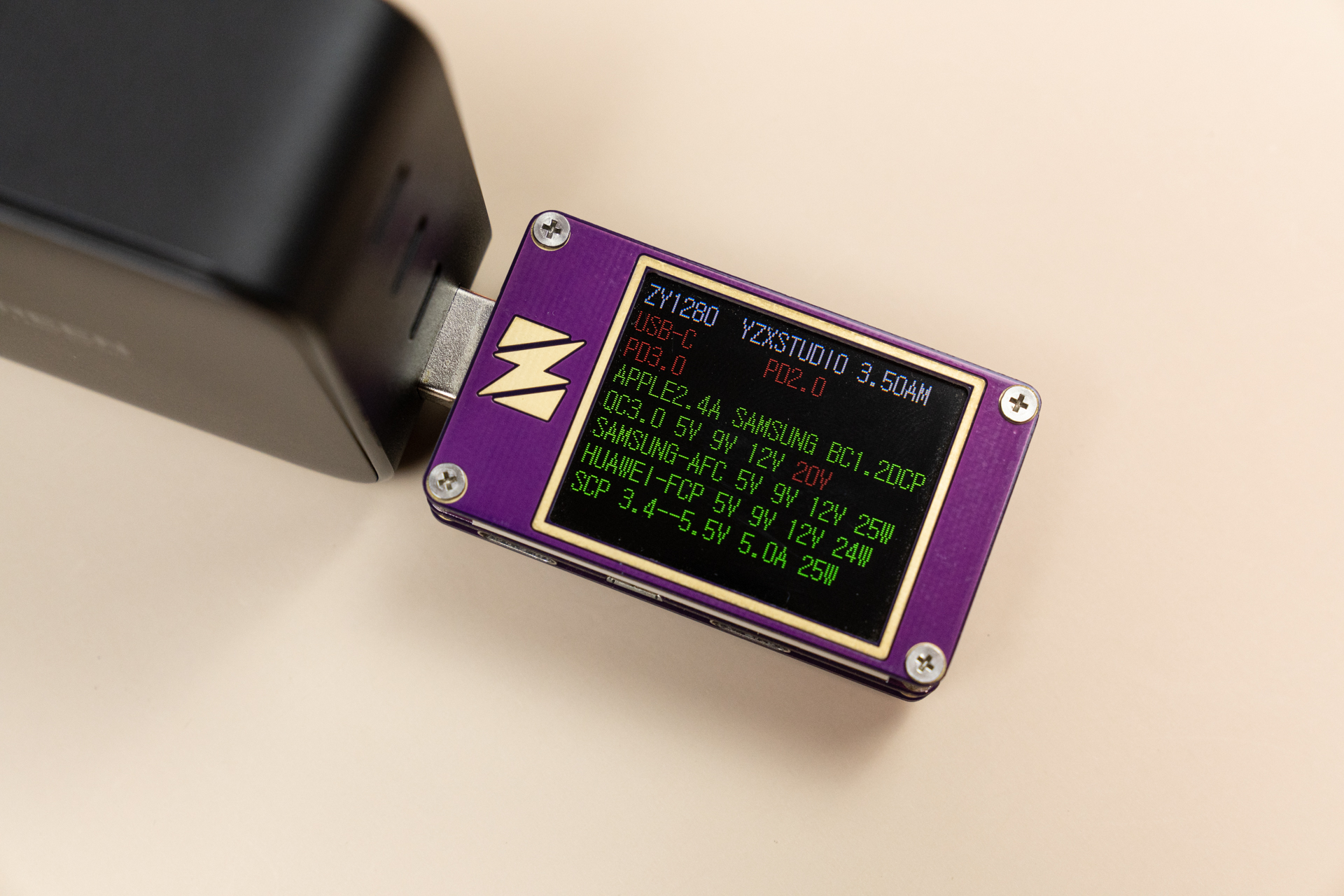 绿联30W氮化镓快速充电器,绿联闪充湃氮化镓充电器45瓦测评