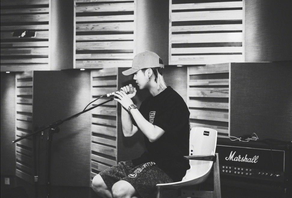 鹿晗专辑破亿酷狗,鹿晗rex演唱会精选重映