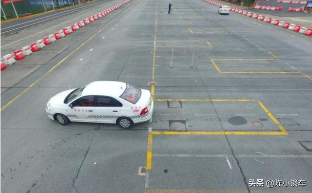 考驾照考科目二真的很难吗,科目二真的很难