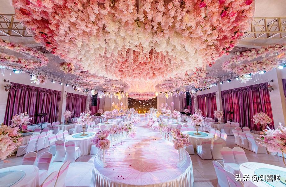 选婚宴酒店这8点必问,酒店婚宴简单