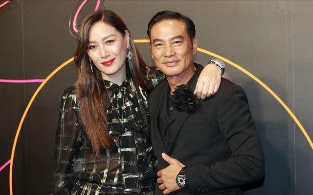 琦琦穿衬衫,52岁琦琦穿衣打扮