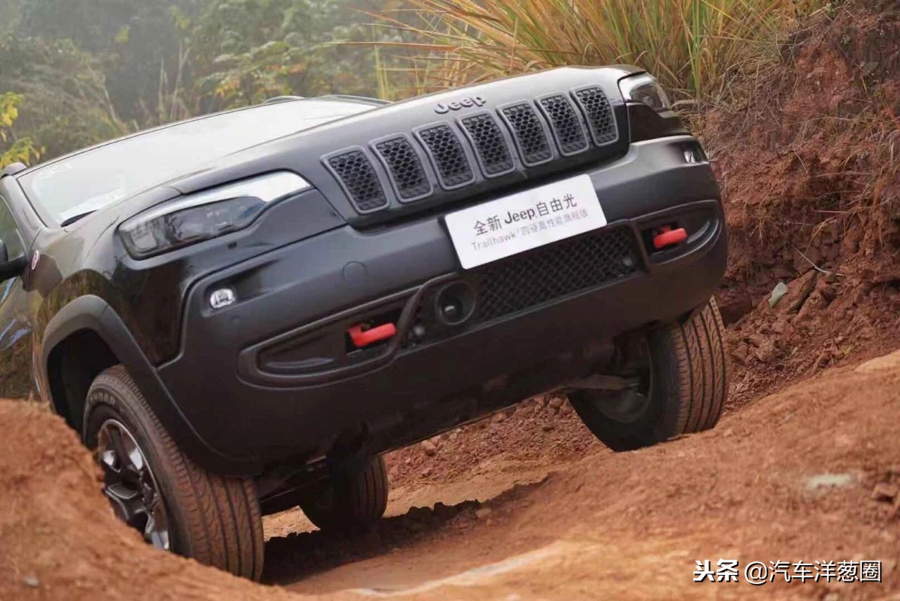 Jeep同级车,新款2.0tjeep自由光的优缺点