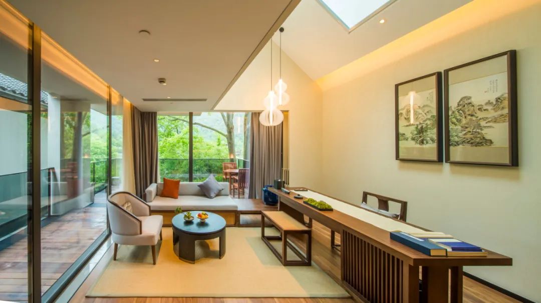 涓栦織涔嬮棿鏂瑰涔嬪,鏂瑰涔嬮棿灏樹笘涔嬪