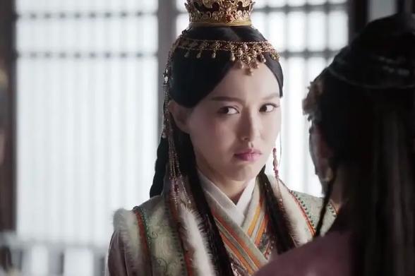 春日宴鞠婧祎肖战刘诗诗任嘉伦,鞠婧祎任嘉伦合拍