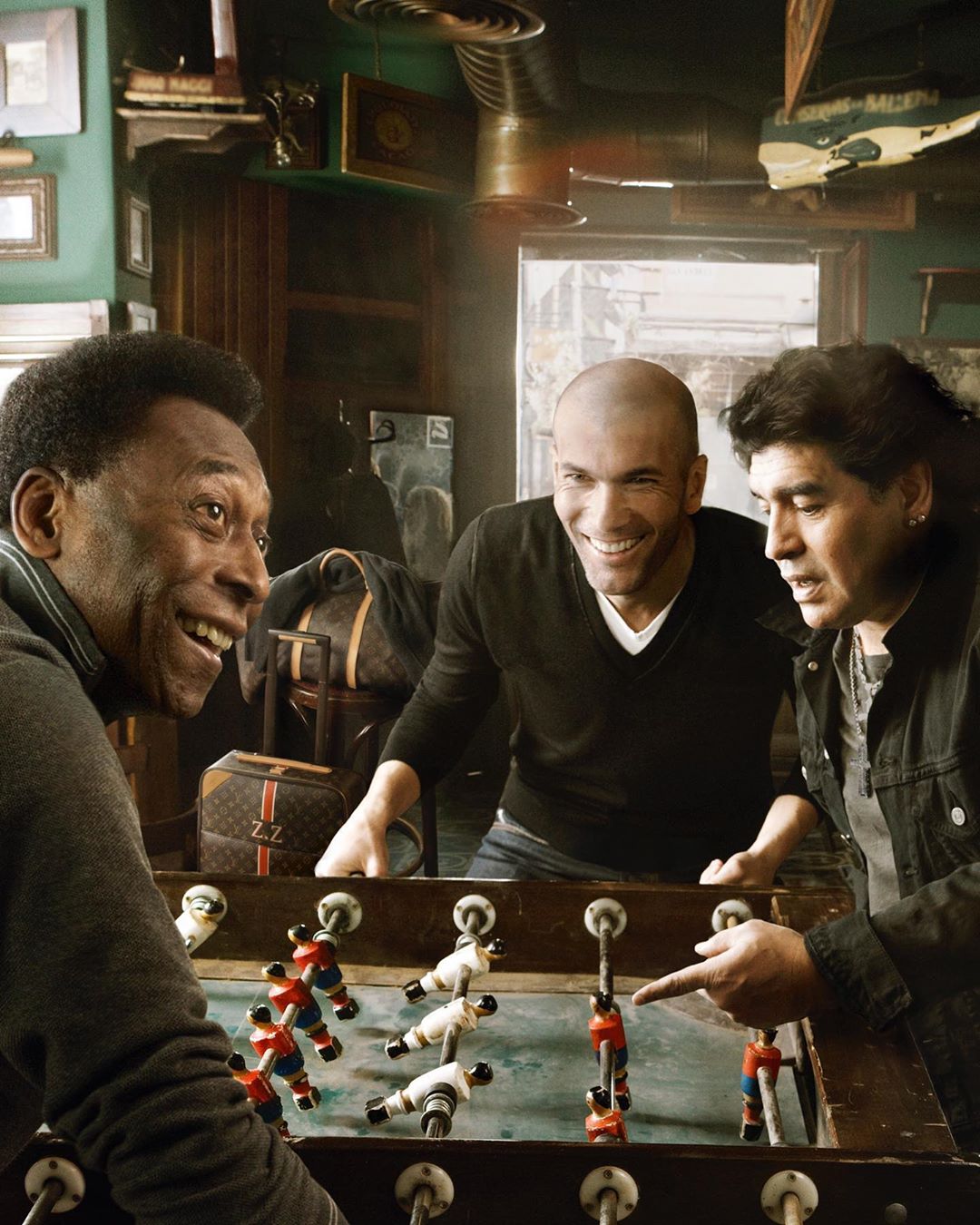 最好的足球游戏机,最好玩的足球机