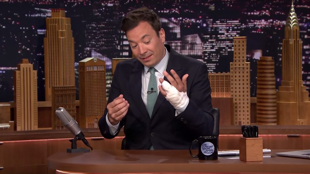 我爱老公，但每天戴钻戒上班实在不方便，怎么办？