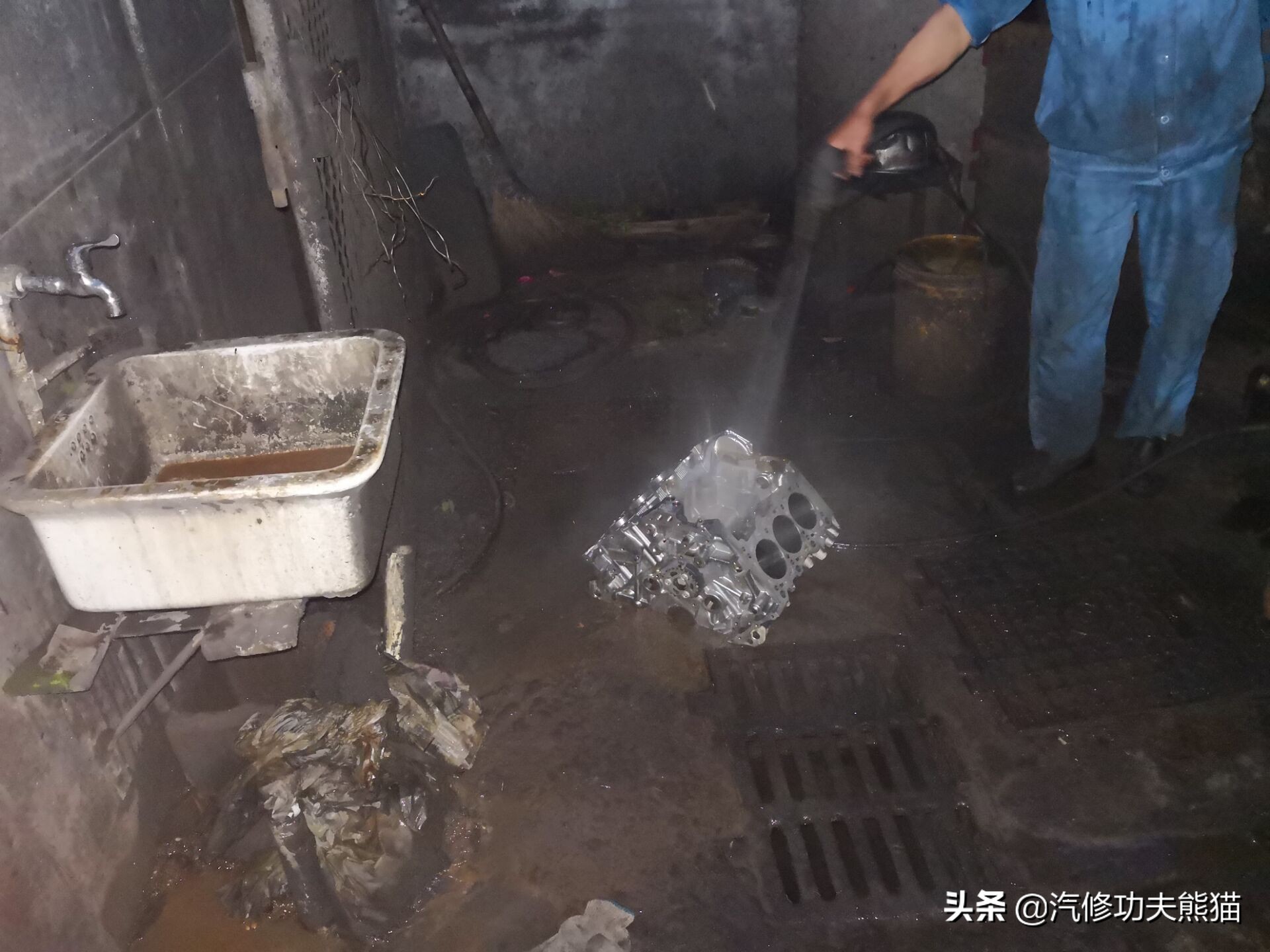 老款奥迪a6l烧机油的车型,最新款奥迪a6l质量怎么样烧机油吗