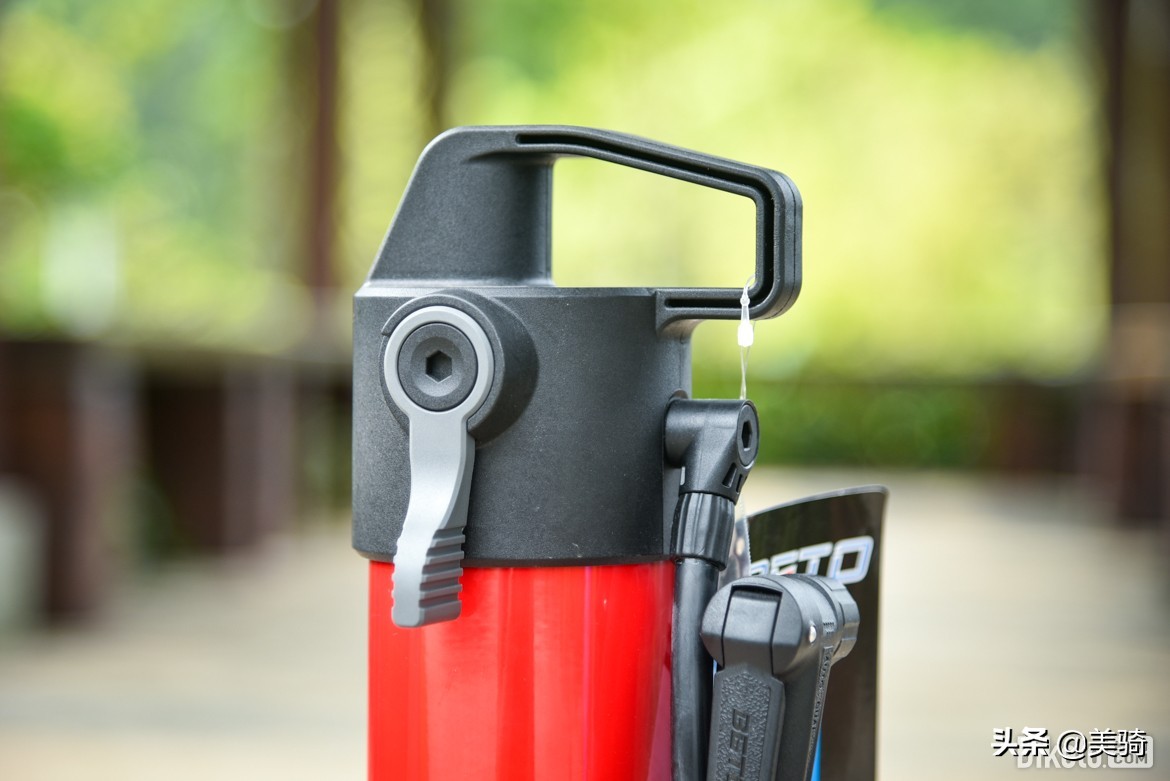 真空胎打气筒打气,真空胎专用打气筒价格