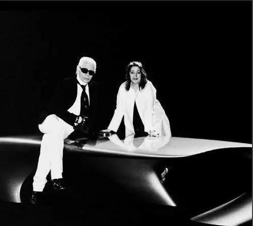 建筑设计师扎哈·哈迪德,扎哈哈迪德设计的中国建筑