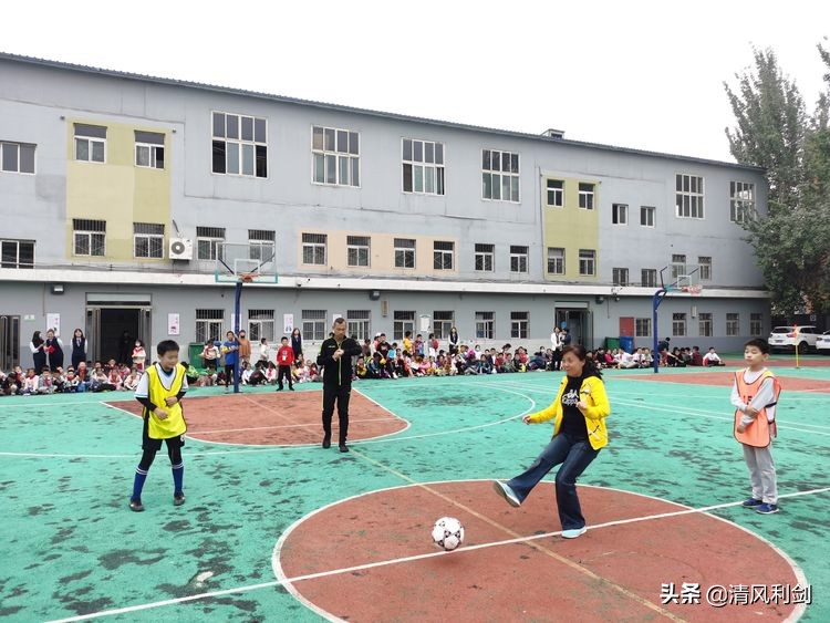 2024小学足球文化艺术节运动会,新开路小学文化艺术节