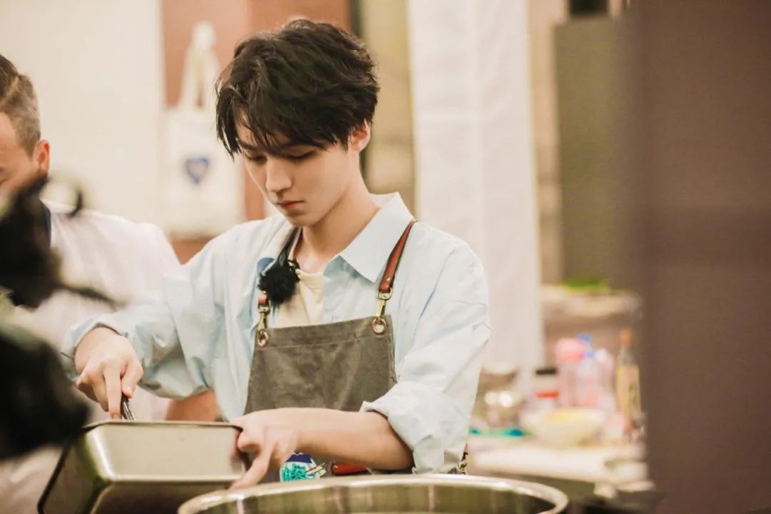 跟丁真这样的四川男孩谈恋爱，太甜了