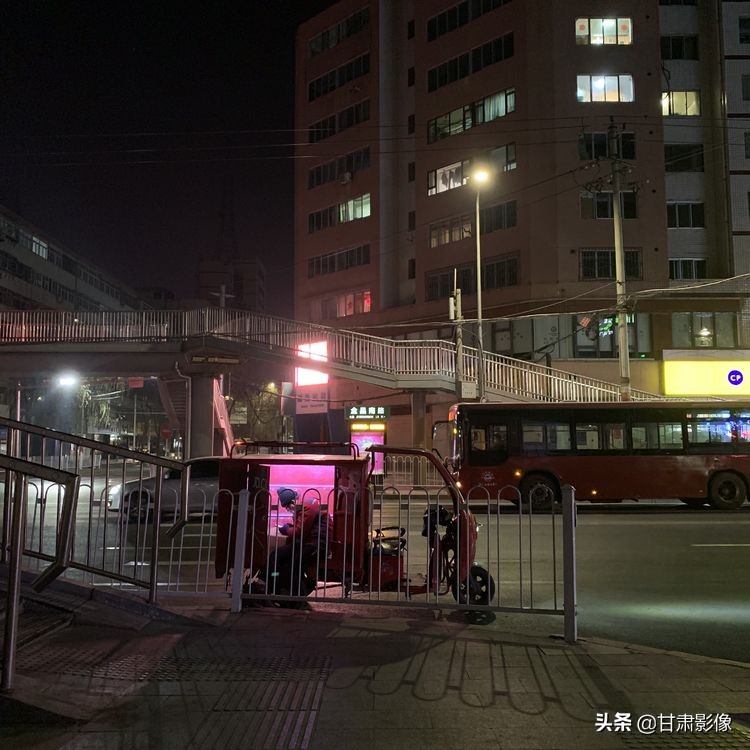 告别2021年的夏天手机摄影,简单手机摄影2020不平凡的一年