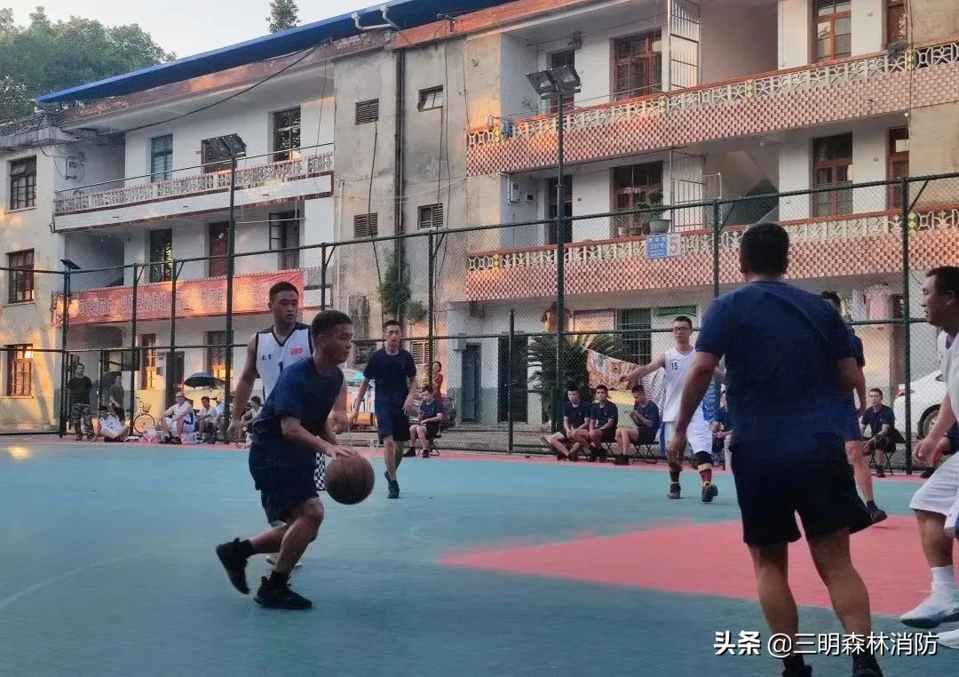 火焰蓝篮球赛动漫,篮球赛夺冠火焰蓝