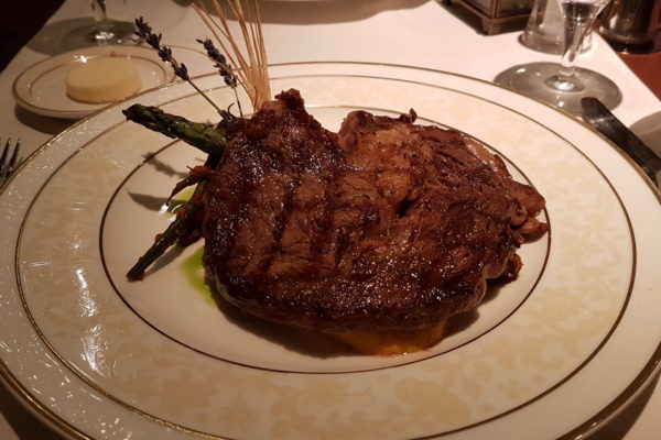 中东土豪在中国游玩,中东土豪游玩