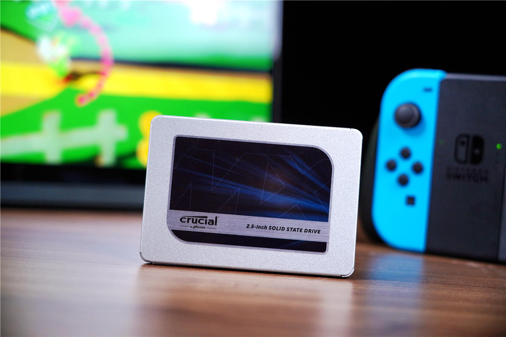 英睿达mx500sata1tb固态硬盘,笔记本英睿达mx500固态硬盘评测