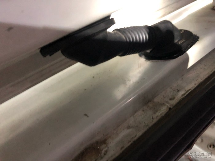 满意的静音电动尾门-门博士产品装车