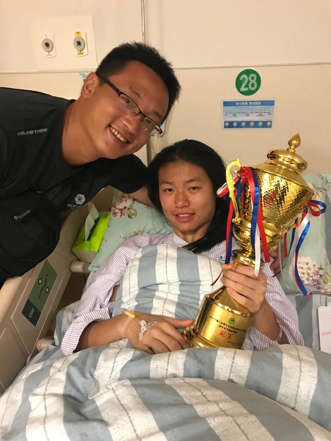 女足精神校园足球赛,校园足球初中女足比赛