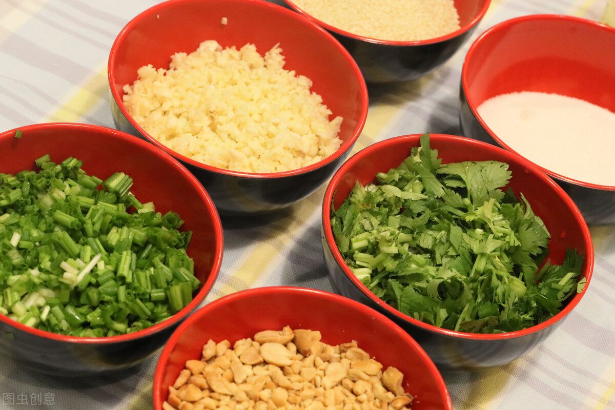 成都小伙火锅店,成都小伙开餐饮50天亏150万