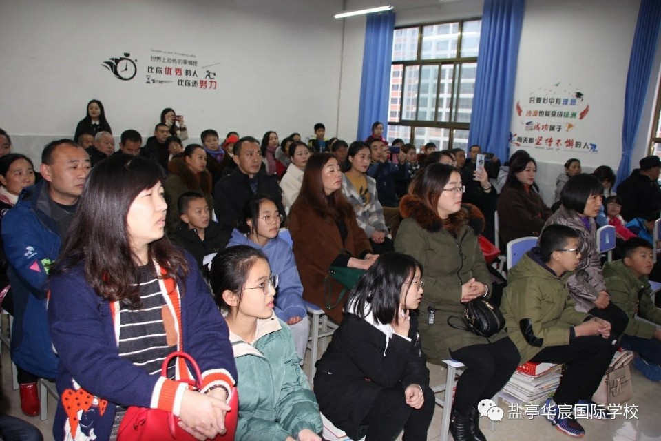 金猪辞旧玉鼠迎新,金猪纳福辞旧岁