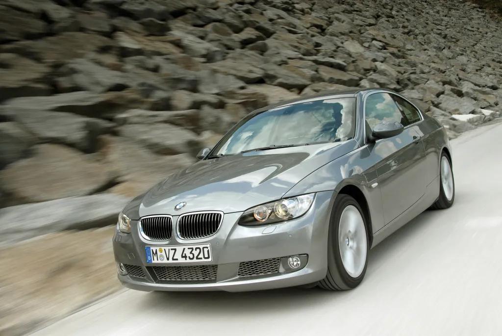 宝马e9x敞篷,宝马e9x335i