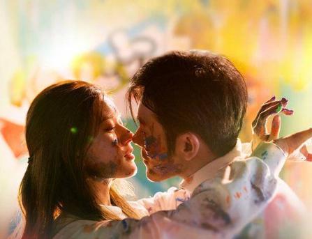 赵露思跟林雨申撒娇求原谅,林雨申赵露思我喜欢你甜蜜片段