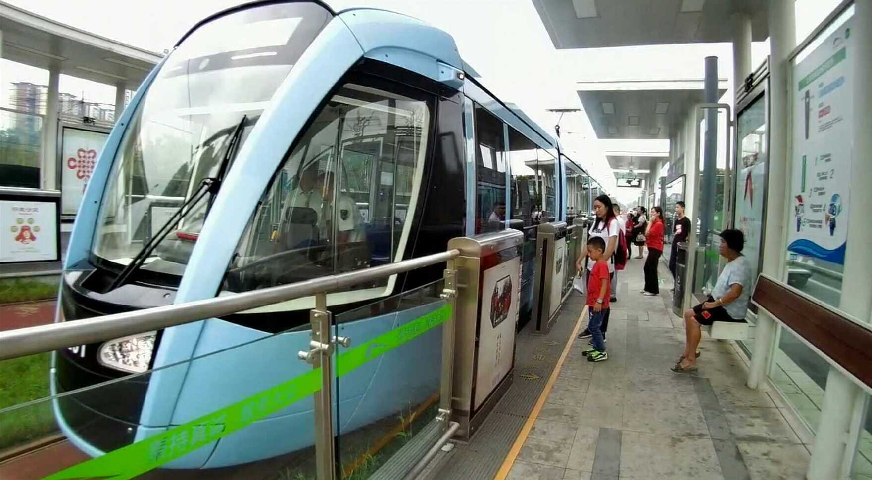 成都有轨电车萌萌“叮叮猫”，预计年底通车，快来体验