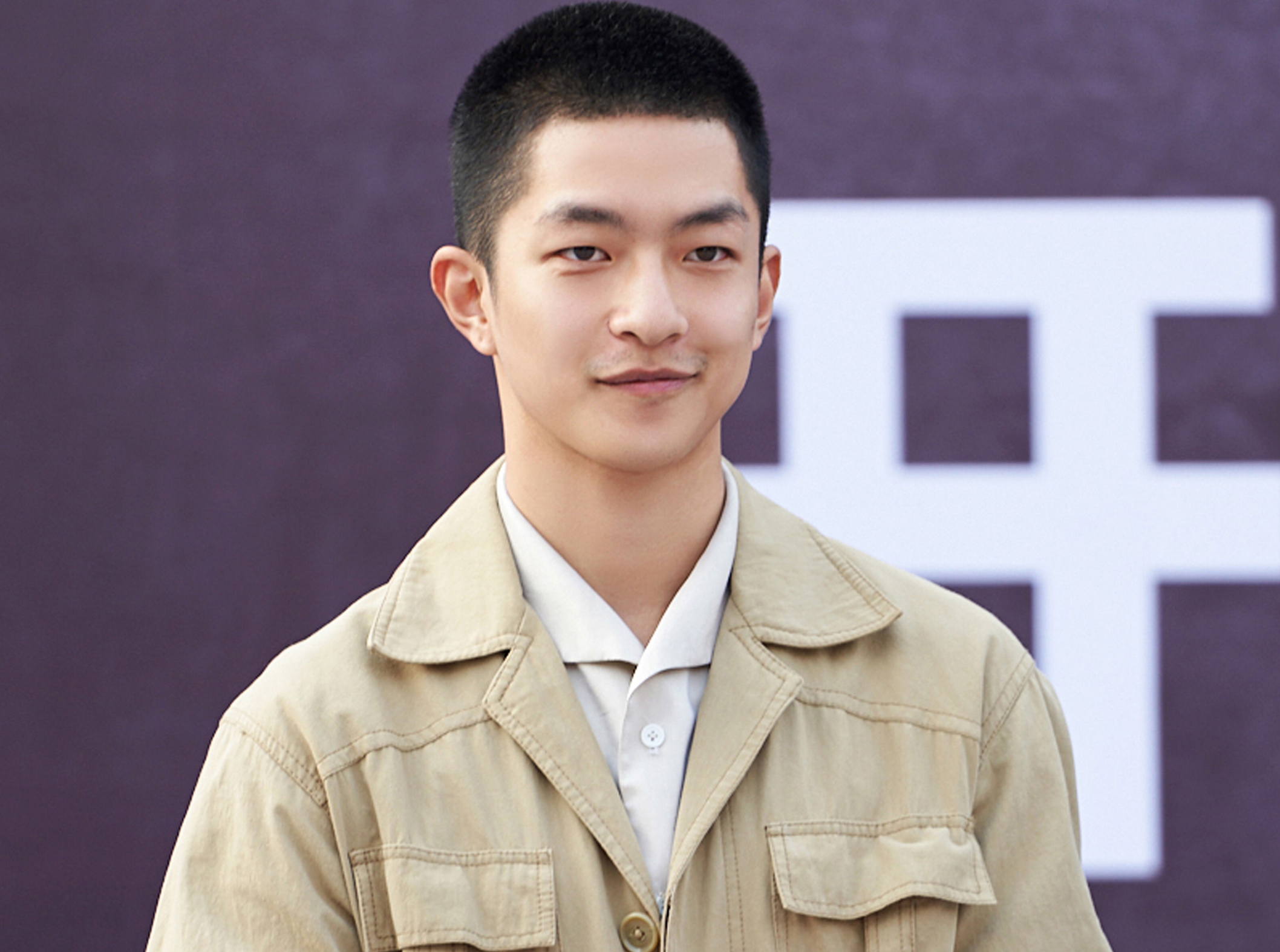 *欲色**熏心！明知“玩弄女性”会翻车，为何还有男星“自取灭亡”？