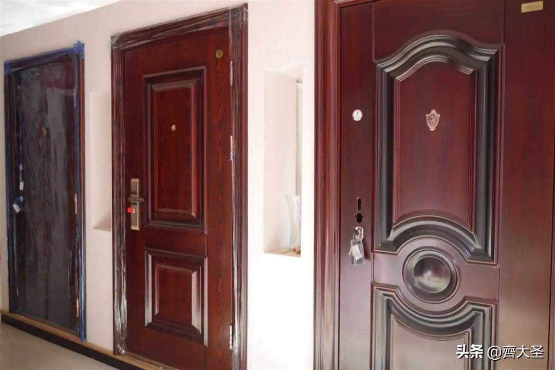 普通入户门怎么改装智慧门,入户门二次安装