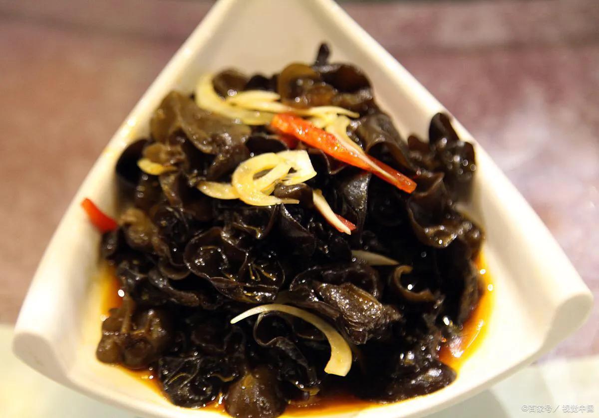 早孕期之孕吐反应，分享几个实用好方法，亲测有效！