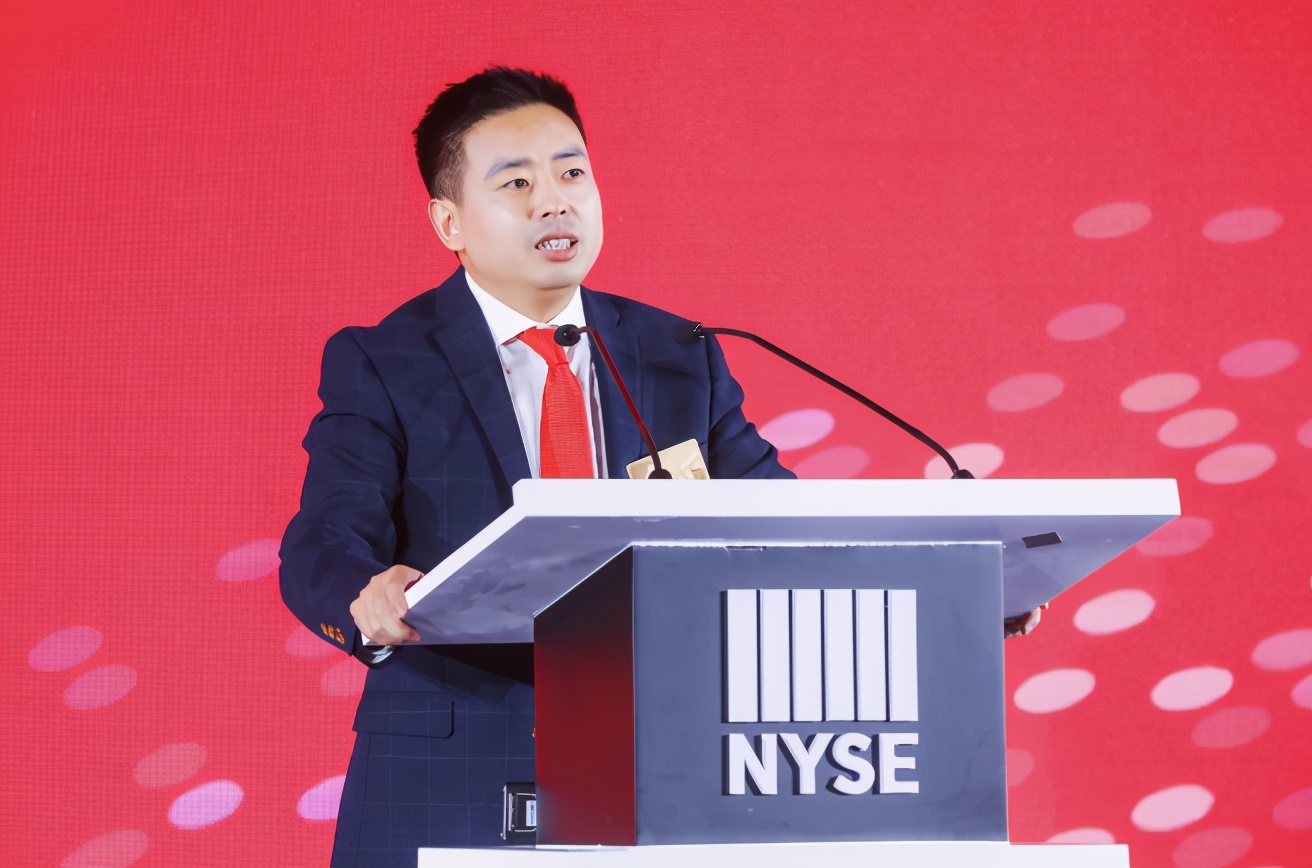 巴黎奢侈品一条街,巴黎400元奢侈品店