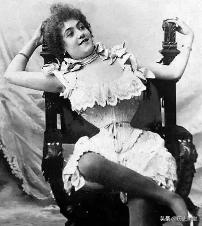 历史上那些审美陋习,古代病态审美束腰裹脚