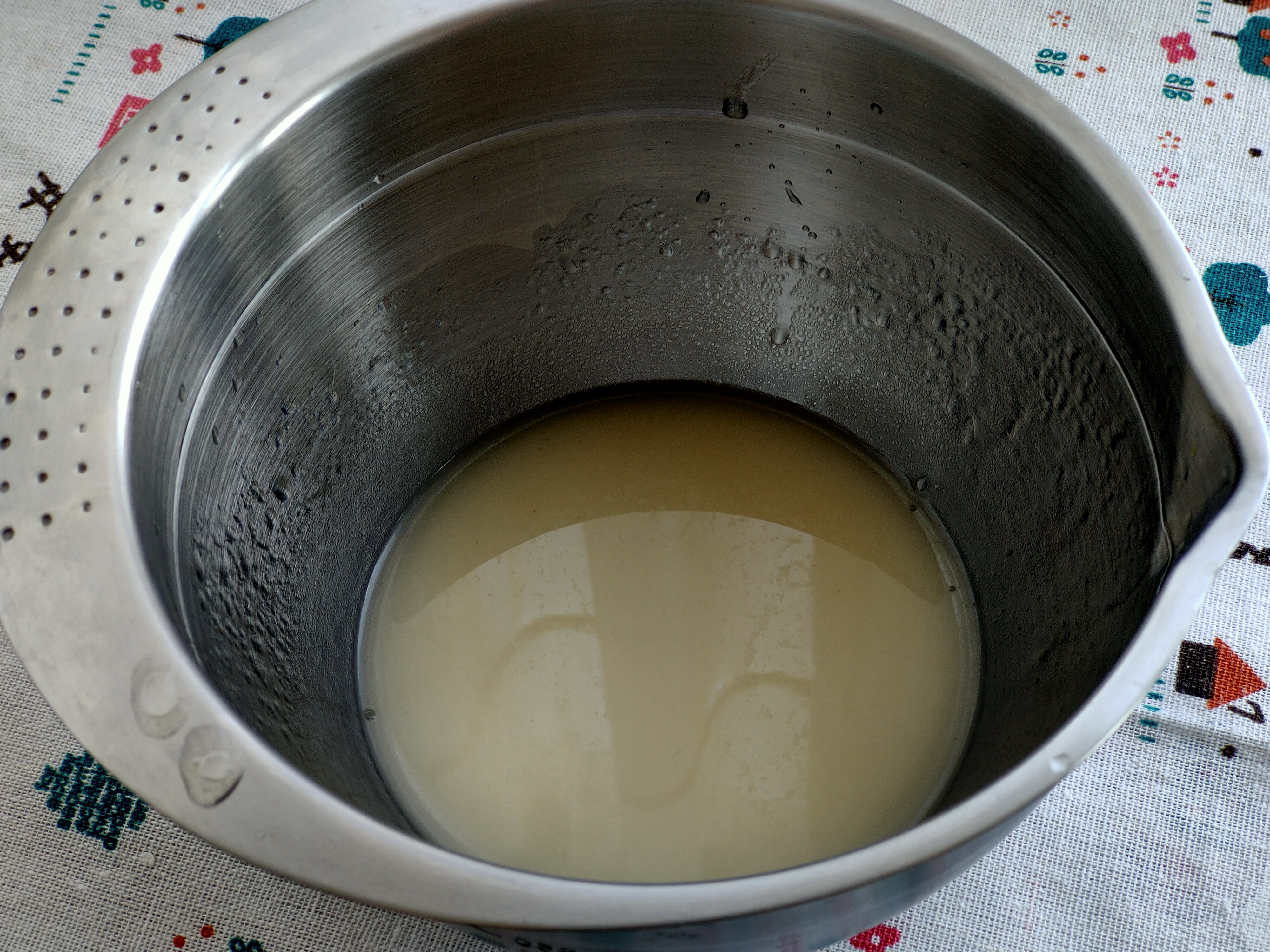 干玫瑰花怎么做成鲜花饼,什么玫瑰花可以做玫瑰花饼