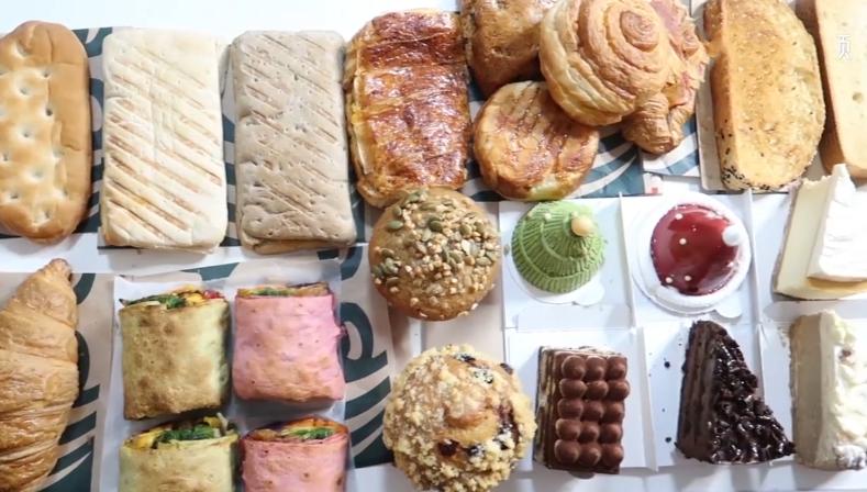 买光星巴克所有“甜品”！一共50种需要多少钱？看到金额屏住呼吸