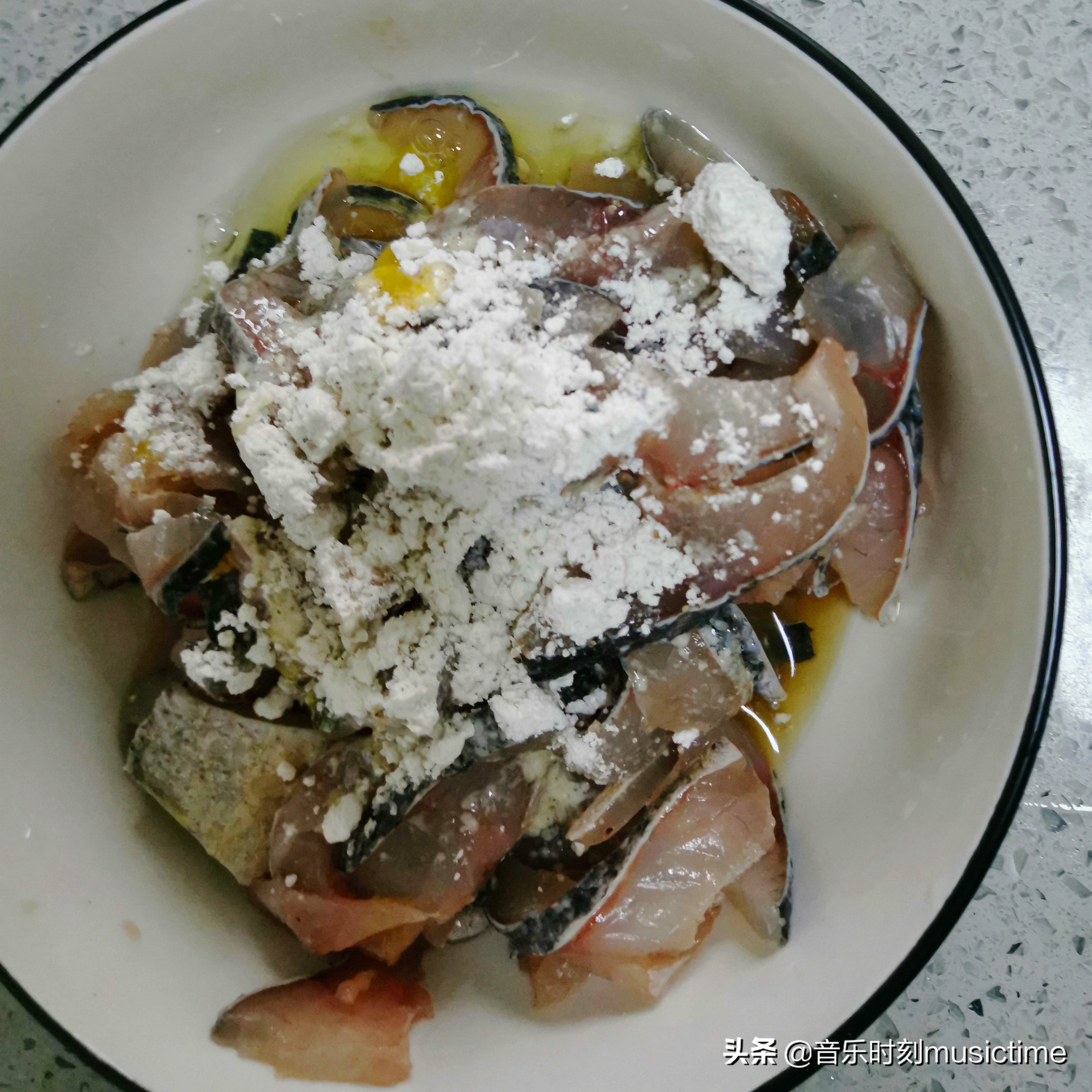 简单的酸菜鱼做法不用草鱼,家常酸菜鱼制作教程快上手试试吧