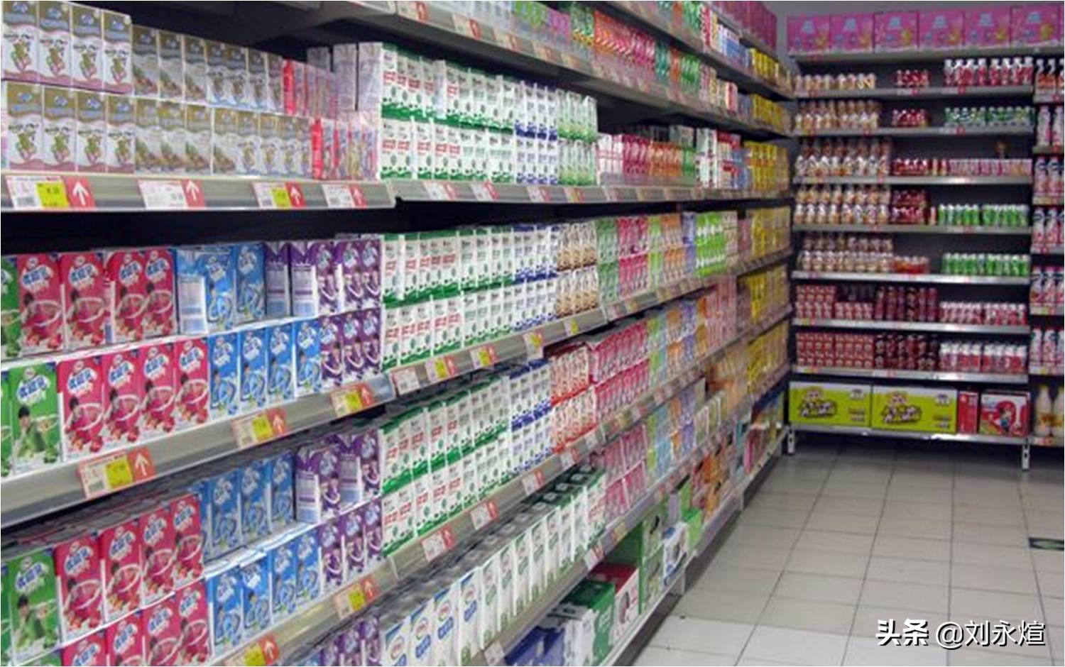 割肉君乐宝，拔草贝拉米踩钢丝：蒙牛对标双千亿之惑