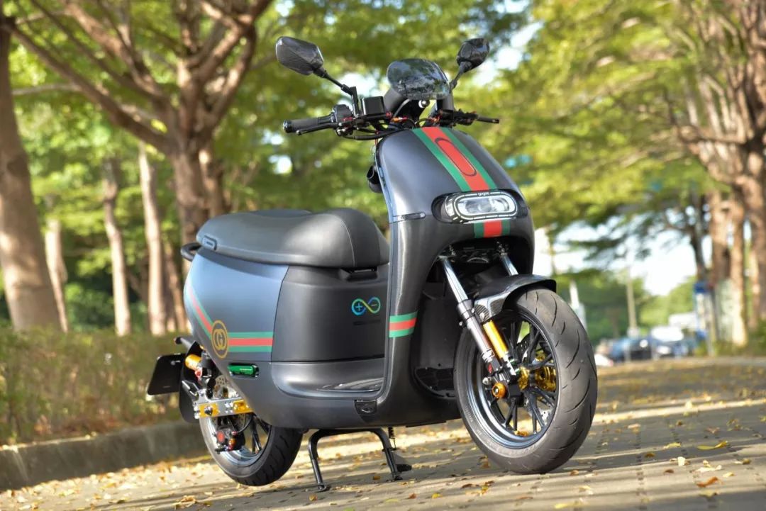 gucci改造手拿包,gucci改款男包