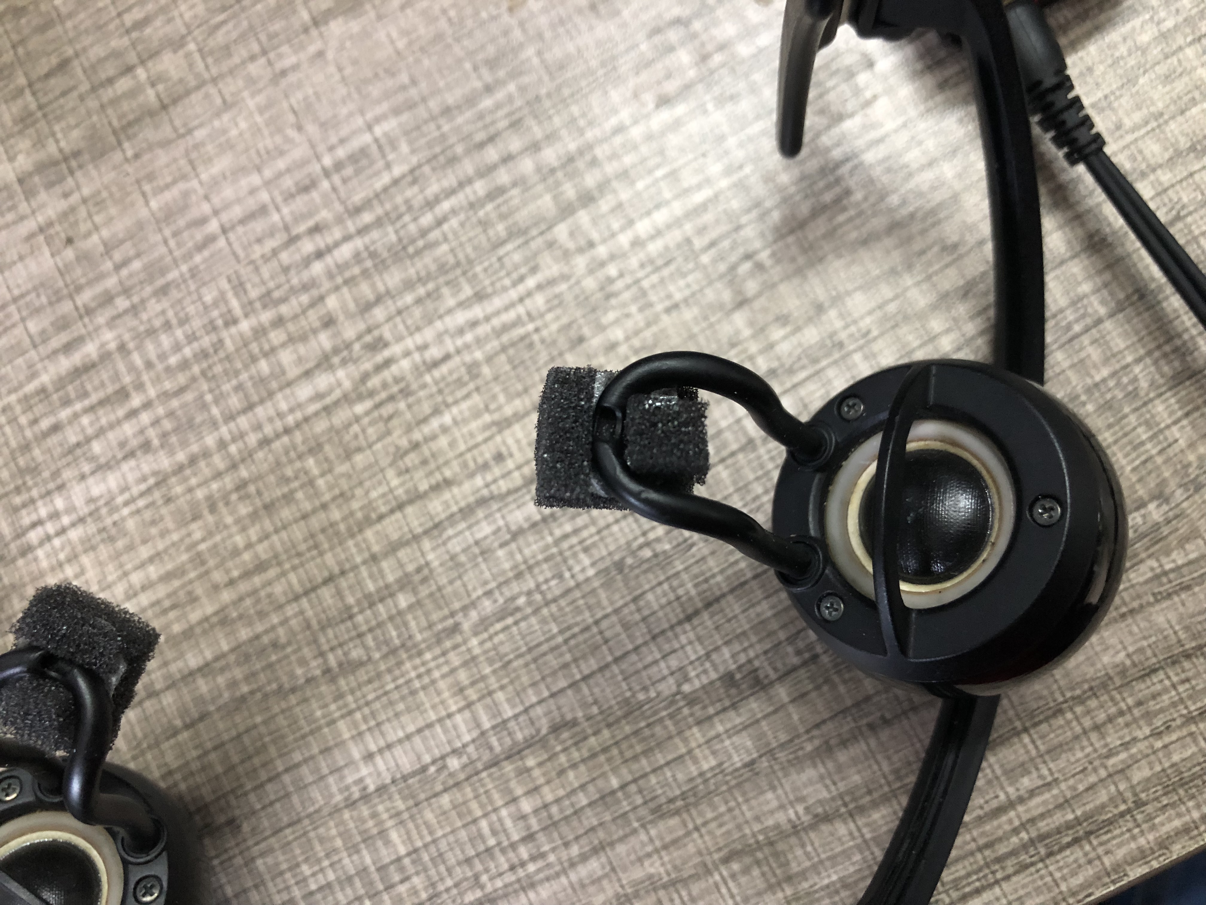 索尼x11蓝牙音箱拆解,索尼空气传导蓝牙耳机测评